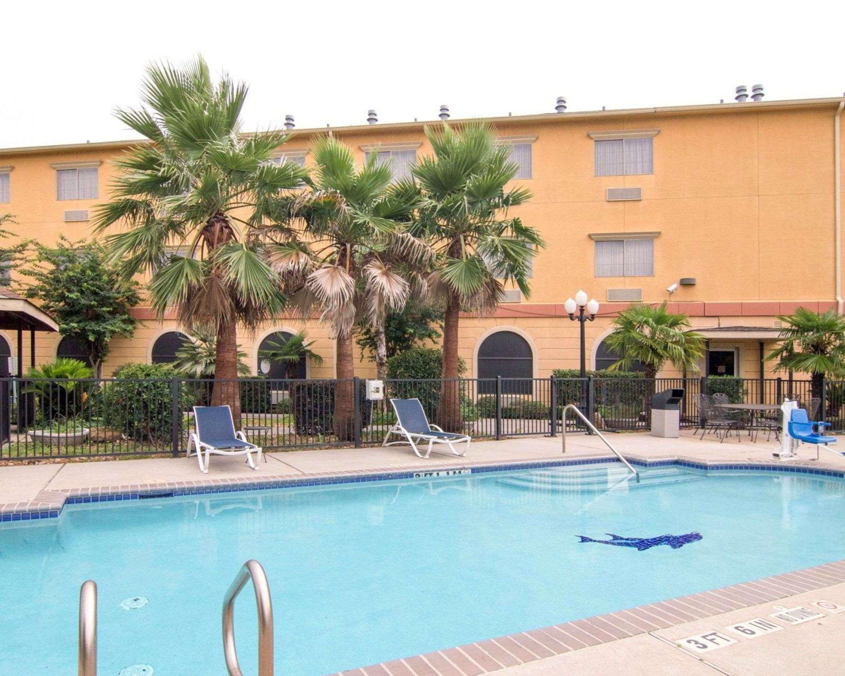 Comfort Suites Kingwood Houston North Humble 59 エクステリア 写真
